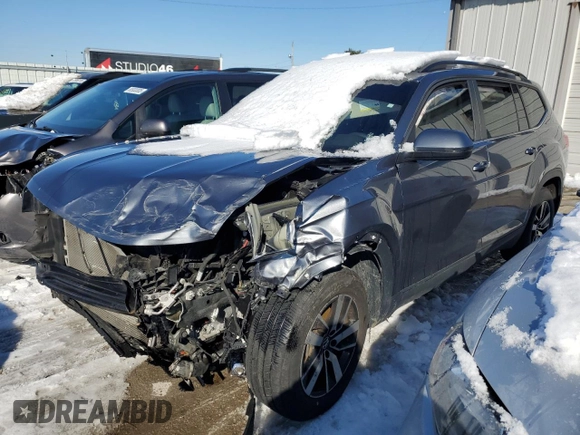 2021 Volkswagen Atlas SE z VIN 1V2LP2CA0MC586839, wystawiony jako Copart lot #88215305 z przebiegiem Nie podano mil oraz Szkody całkowita. Historia ofert i sprzedaży dostępna na DreamBid. Obrazek 1.