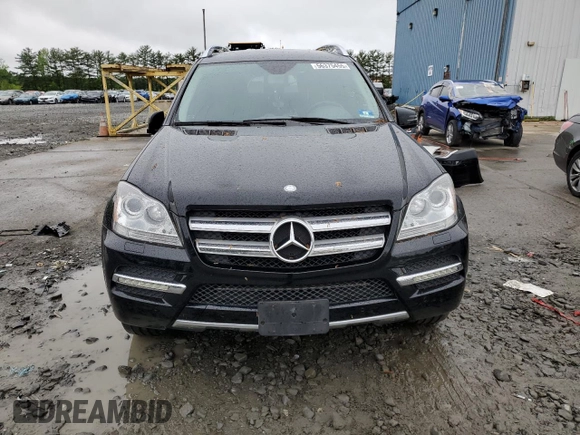 2012 Mercedes-Benz GL 450 z VIN 4JGBF7BE6CA781738, wystawiony jako Copart lot #56375455 z przebiegiem 79 718 mil mil oraz Szkoda całkowita • Salvage title. Historia ofert i sprzedaży dostępna na DreamBid. Obrazek 5.