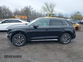 2021 Audi Q5 Premium Plus with VIN WA1BAAFYXM2117064, listed as a IAAI auction lot 42025878 with 75,766 mi miles and . Bid and sale history available at DreamBid. Image 14.
