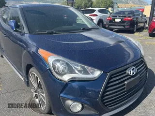 2016 Hyundai Veloster Turbo с VIN KMHTC6AE8GU260274, выставлен на аукционе Copart как лот 66046955 с пробегом 112 582 миль миль и Списание • Salvage title. История ставок и продаж доступна на DreamBid. Изображение 1.