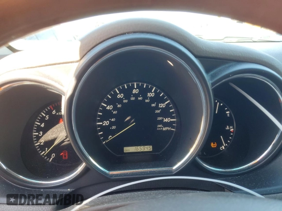 2004 Lexus RX 330 with VIN JTJGA31U140021196, listed as a Copart auction lot 71082054 with 165,945 mi miles and Salvage Title. Bid and sale history available at carsss.com. Image 9.