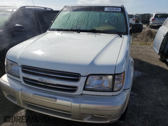2000 Isuzu Trooper S z VIN JACDS58XXY7J11716, wystawiony jako Copart lot #76685304 z przebiegiem 92 828 mil mil oraz Nie do naprawy. Historia ofert i sprzedaży dostępna na DreamBid. Obrazek 5.
