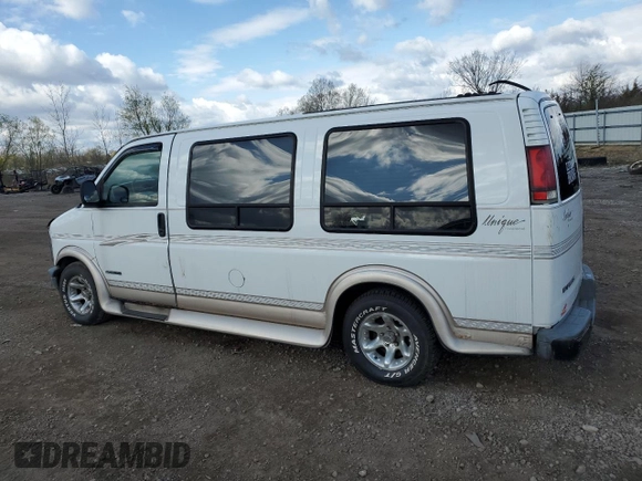1999 Chevrolet Express with VIN 1GBFG15R2X1123701, listed as a Copart auction lot 53160905 with 185,995 mi miles and Clean Title. Bid and sale history available at carsss.com. Image 2.