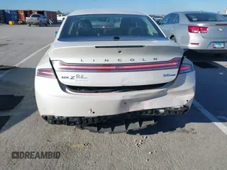 2016 Lincoln MKZ with VIN 3LN6L2G98GR632641, listed as a IAAI auction lot 41022028 with 50,625 mi miles and . Bid and sale history available at DreamBid. Image 6.