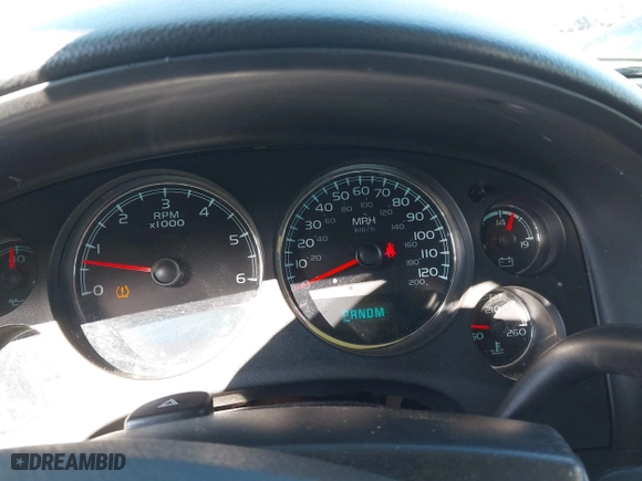 2012 Chevrolet Avalanche LS with VIN 3GNTKEE74CG143616, listed as a IAAI auction lot 41818073 with 209,041 mi miles. Bid and sale history available at carsss.com. Image 7.