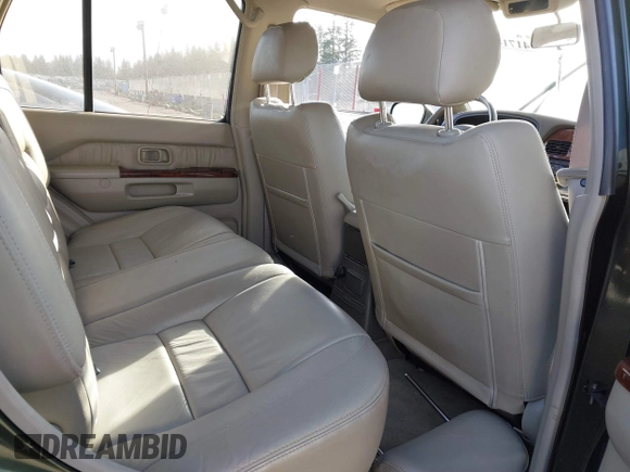 1997 Infiniti QX4 z VIN JNRAR05Y3VW000457, wystawiony jako IAAI lot #41714875 z przebiegiem 302 199 mil mil oraz . Historia ofert i sprzedaży dostępna na DreamBid. Obrazek 8.