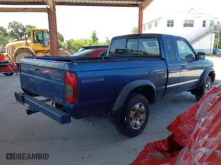 2000 Nissan Frontier 2WD XE with VIN 1N6ED26T7YC348635, listed as a IAAI auction lot 42024723 with 52,858 mi miles. Bid and sale history available at carsss.com. Image 4.