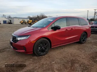 2024 Honda Odyssey Sport with VIN 5FNRL6H74RB070621, listed as a Copart auction lot 82779044 with 1,025 mi miles and Salvage Title. Bid and sale history available at DreamBid. Image 1.