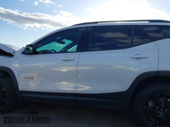 2022 GMC Terrain AT4 with VIN 3GKALYEV1NL163513, listed as a IAAI auction lot 42034936 with 57,935 mi miles and . Bid and sale history available at DreamBid. Image 14.