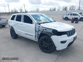 2021 Jeep Grand Cherokee Laredo X with VIN 1C4RJEAG9MC713822, listed as a IAAI auction lot 41527043 with 45,143 mi miles. Bid and sale history available at carsss.com. Image 6.