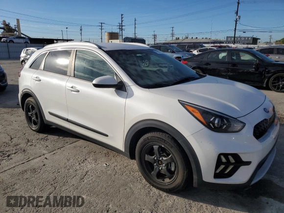 2020 Kia Niro LX with VIN KNDCB3LCXL5423481, listed as a Copart auction lot 45667435 with 77,094 mi miles and Salvage Title. Bid and sale history available at carsss.com. Image 4.