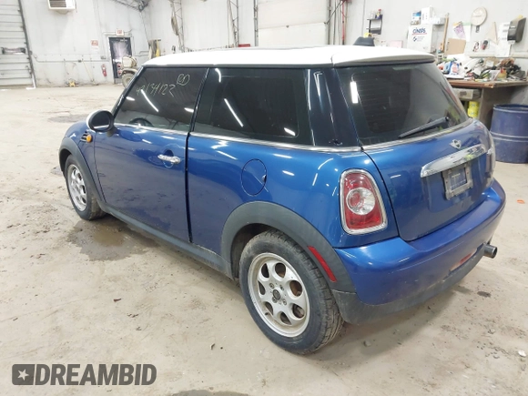 2012 MINI Hardtop with VIN WMWSU3C50CT254586, listed as a IAAI auction lot 42134122 with 223,669 mi miles and . Bid and sale history available at DreamBid. Image 3.