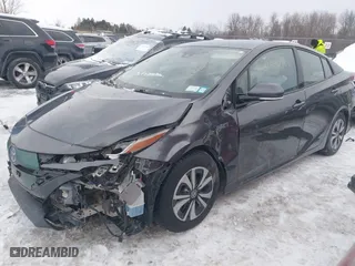 2017 Toyota Prius Prime Plus with VIN JTDKARFP9H3045348, listed as a IAAI auction lot 41402804 with NaN miles. Bid and sale history available at carsss.com. Image 18.
