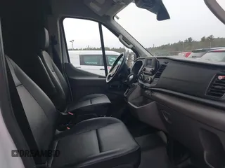 2023 Ford Transit Cargo с VIN 1FTBR2C81PKB94435, выставлен на аукционе IAAI как лот 41374220 с пробегом 18 232 миль миль и . История ставок и продаж доступна на DreamBid. Изображение 5.