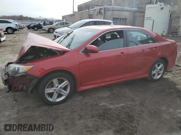 2014 Toyota Camry L with VIN 4T1BF1FK0EU731450, listed as a Copart auction lot 80523424 with 239,099 mi miles and Salvage Title. Bid and sale history available at carsss.com. Image 1.