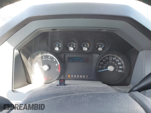 2015 Ford Super Duty F-250 SRW XLT with VIN 1FT7X2B69FEC44250, listed as a IAAI auction lot 42090730 with 286,471 mi miles. Bid and sale history available at carsss.com. Image 6.