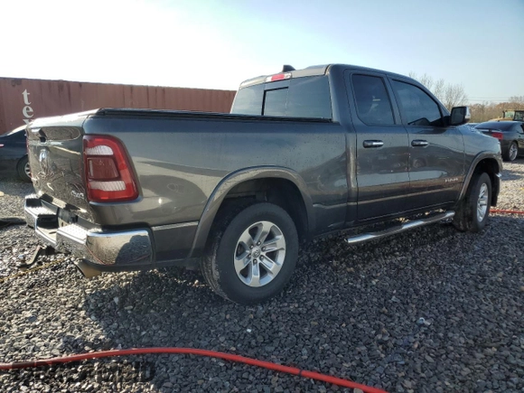2019 Ram 1500 Laramie with VIN 1C6SRFDT3KN860915, listed as a Copart auction lot 85208584 with 118,902 mi miles and Salvage Title. Bid and sale history available at carsss.com. Image 3.