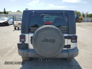 2007 Jeep Wrangler Unlimited Sahara with VIN 1J8GA59137L181360, listed as a Copart auction lot 62311225 with 151,393 mi miles and Salvage title. Bid and sale history available at DreamBid. Image 6.
