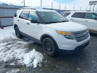 2014 Ford Explorer with VIN 1FM5K8B85EGA28436, listed as a IAAI auction lot 41249050 with 205,854 mi miles and . Bid and sale history available at carsss.com. Image 1.