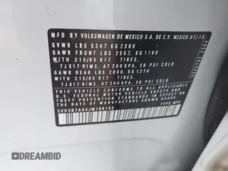 2018 Volkswagen Tiguan SEL with VIN 3VV3B7AX4JM188193, listed as a IAAI auction lot 42107802 with 68,911 mi miles and . Bid and sale history available at DreamBid. Image 9.