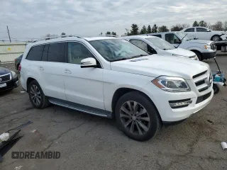 2015 Mercedes-Benz GL-Class GL 450 with VIN 4JGDF6EE5FA543947, listed as a Copart auction lot 72813852 with 121,977 mi miles. Bid and sale history available at carsss.com. Image 4.