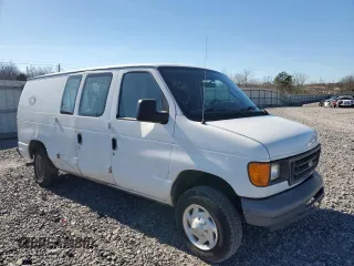 2007 Ford Econoline Cargo Commercial with VIN 1FTNE14W67DB32713, listed as a Copart auction lot 45550425 with 209,925 mi miles and Salvage Title. Bid and sale history available at DreamBid. Image 4.
