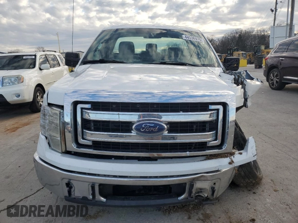 2013 Ford F-150 XL с VIN 1FTNF1CF2DKD70967, выставлен на аукционе Copart как лот 44536975 с пробегом 352 017 миль миль и Списание • Salvage title. История ставок и продаж доступна на DreamBid. Изображение 5.