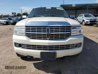 2008 Lincoln Navigator z VIN 5LMFL28538LJ10296, wystawiony jako Copart lot #60555325 z przebiegiem 225 462 mil mil oraz Czysty tytuł • Clean title. Historia ofert i sprzedaży dostępna na DreamBid. Obrazek 5.