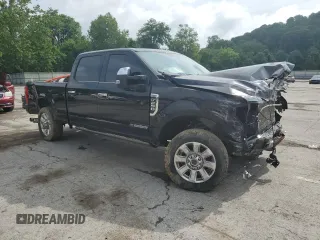 2021 Ford F-250 XL z VIN 1FT8W2BT0MED82561, wystawiony jako Copart lot #54573605 z przebiegiem 101 670 mil mil oraz Szkoda całkowita • Salvage title. Historia ofert i sprzedaży dostępna na DreamBid. Obrazek 4.