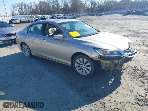 2013 Honda Accord Sdn EX-L with VIN 1HGCR2F82DA137163, listed as a IAAI auction lot 41636283 with 216,743 mi miles. Bid and sale history available at carsss.com. Image 1.
