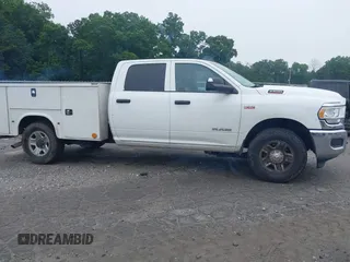 2021 Ram 2500 Tradesman с VIN 3C7WR4HJ2MG520130, выставлен на аукционе IAAI как лот 42287387 с пробегом 126 313 миль миль и . История ставок и продаж доступна на DreamBid. Изображение 13.