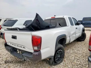 2021 Toyota Tacoma SR z VIN 3TYRX5GN4MT007896, wystawiony jako Copart lot #55284685 z przebiegiem 95 815 mil mil oraz Szkoda całkowita • Salvage title. Historia ofert i sprzedaży dostępna na DreamBid. Obrazek 3.