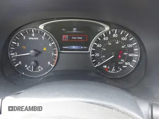 2019 Nissan Pathfinder SL z VIN 5N1DR2MN5KC646432, wystawiony jako IAAI lot #42227161 z przebiegiem 136 369 mil mil oraz . Historia ofert i sprzedaży dostępna na DreamBid. Obrazek 7.