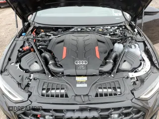 2024 Audi S8 with VIN WAULSAF89RN015605, listed as a Copart auction lot 51800405 with 2,274 mi miles and Salvage Title. Bid and sale history available at DreamBid. Image 11.