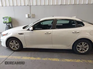 2016 Kia Optima LX with VIN KNAGT4L39G5074319, listed as a IAAI auction lot 41827438 with 51,373 mi miles. Bid and sale history available at carsss.com. Image 14.