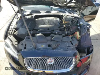 2015 Jaguar XJ with VIN SAJWA1CZXF8V75581, listed as a Copart auction lot 44462825 with 78,171 mi miles and Salvage Title. Bid and sale history available at carsss.com. Image 11.