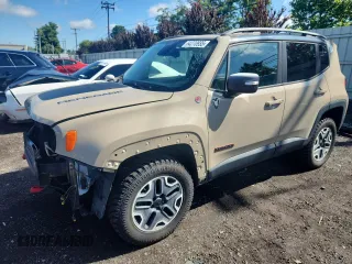 2015 Jeep Renegade Trailhawk z VIN ZACCJBCT0FPB59921, wystawiony jako Copart lot #64270935 z przebiegiem 84 906 mil mil oraz Szkoda całkowita • Salvage title. Historia ofert i sprzedaży dostępna na DreamBid. Obrazek 1.