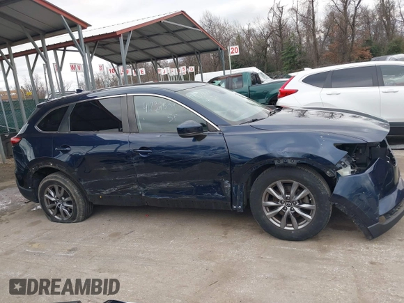 2018 Mazda CX-9 Sport with VIN JM3TCBBY9J0225710, listed as a IAAI auction lot 41739509 with 92,022 mi miles. Bid and sale history available at carsss.com. Image 14.