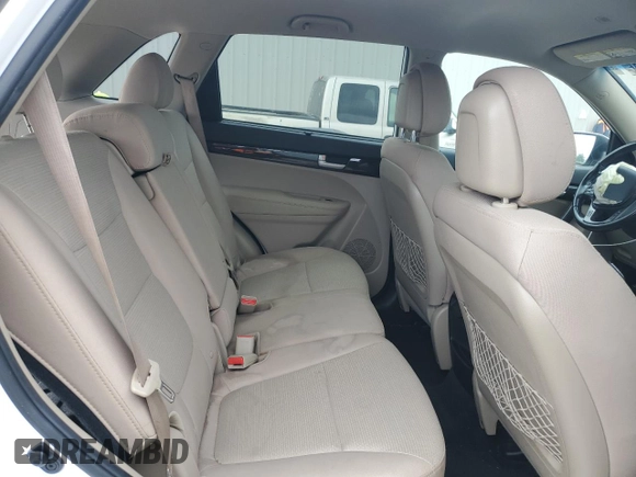 2015 Kia Sorento LX with VIN 5XYKT3A68FG595316, listed as a Copart auction lot 44363615 with 192,193 mi miles and Salvage Title. Bid and sale history available at DreamBid. Image 11.