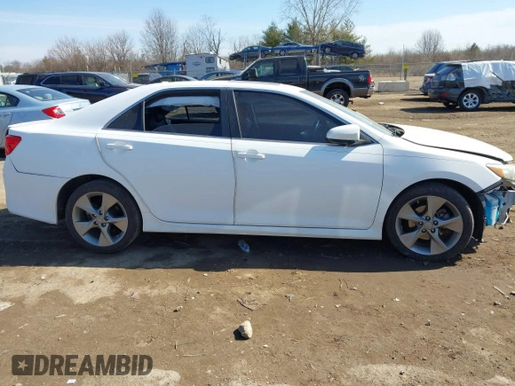 2012 Toyota Camry SE with VIN 4T1BK1FK1CU502929, listed as a IAAI auction lot 41721883 with 125,941 mi miles. Bid and sale history available at carsss.com. Image 13.