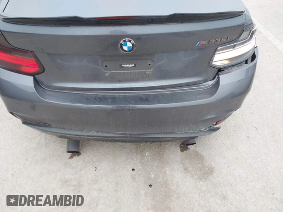 2014 BMW 2 Series M235i with VIN WBA1J7C57EVW84554, listed as a IAAI auction lot 41564175 with 121,632 mi miles and . Bid and sale history available at carsss.com. Image 6.