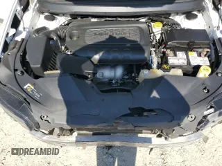2020 Jeep Cherokee Latitude с VIN 1C4PJLCB7LD605866, выставлен на аукционе Copart как лот 59142455 с пробегом 95 872 миль миль и Списание • Salvage title. История ставок и продаж доступна на DreamBid. Изображение 11.
