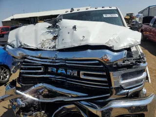 2019 Ram 3500 Laramie with VIN 3C63RRML3KG536877, listed as a Copart auction lot 66170844 with 151,567 mi miles and Salvage Title. Bid and sale history available at carsss.com. Image 12.