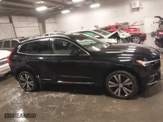 2023 Volvo XC60 Plus Bright Theme with VIN YV4L12RN8P1273371, listed as a IAAI auction lot 41150994 with 17,132 mi miles. Bid and sale history available at carsss.com. Image 14.