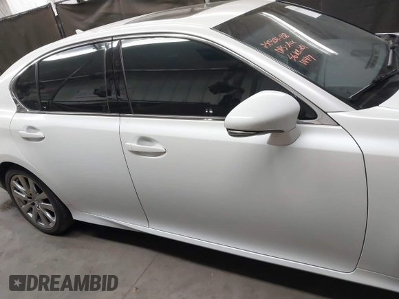 2014 Lexus GS 350 with VIN JTHBE1BL1E5031497, listed as a IAAI auction lot 41991354 with 124,312 mi miles. Bid and sale history available at carsss.com. Image 13.