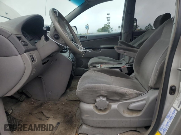 2004 Toyota Sienna CE with VIN 5TDZA23C14S102514, listed as a Copart auction lot 64494754 with 141,622 mi miles and Clean Title. Bid and sale history available at carsss.com. Image 7.