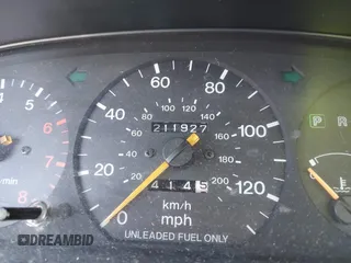 1997 Mazda MPV z VIN JM3LV5228V0828791, wystawiony jako IAAI lot #42385091 z przebiegiem 211 927 mil mil oraz . Historia ofert i sprzedaży dostępna na DreamBid. Obrazek 7.