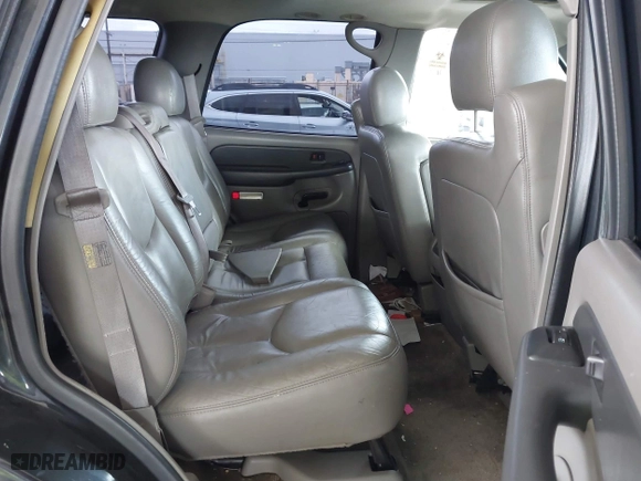 2003 Chevrolet Tahoe LS with VIN 1GNEC13T83R282176, listed as a IAAI auction lot 41815032 with 173,001 mi miles. Bid and sale history available at carsss.com. Image 8.