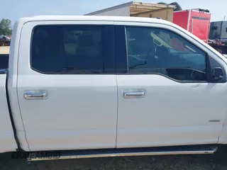 2015 Ford F-150 XL z VIN 1FTEW1CP9FFC84995, wystawiony jako IAAI lot #42535391 z przebiegiem 195 243 mil mil oraz . Historia ofert i sprzedaży dostępna na DreamBid. Obrazek 13.