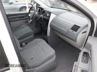 2010 Dodge Grand Caravan SE with VIN 2D4RN4DE4AR377480, listed as a IAAI auction lot 41732512 with 137,096 mi miles and . Bid and sale history available at DreamBid. Image 5.